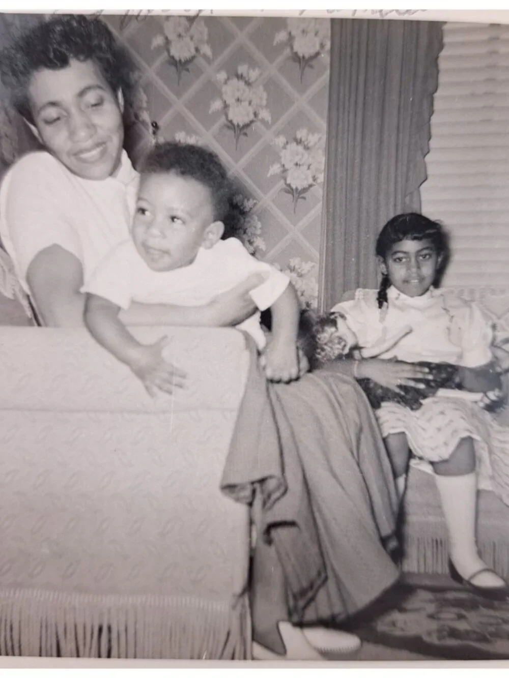 Vintage Black White Family Photo April 1957 African American Mother Son Daughter - Picture 4 of 8